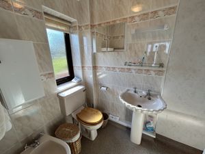 Photo 18- click for photo gallery